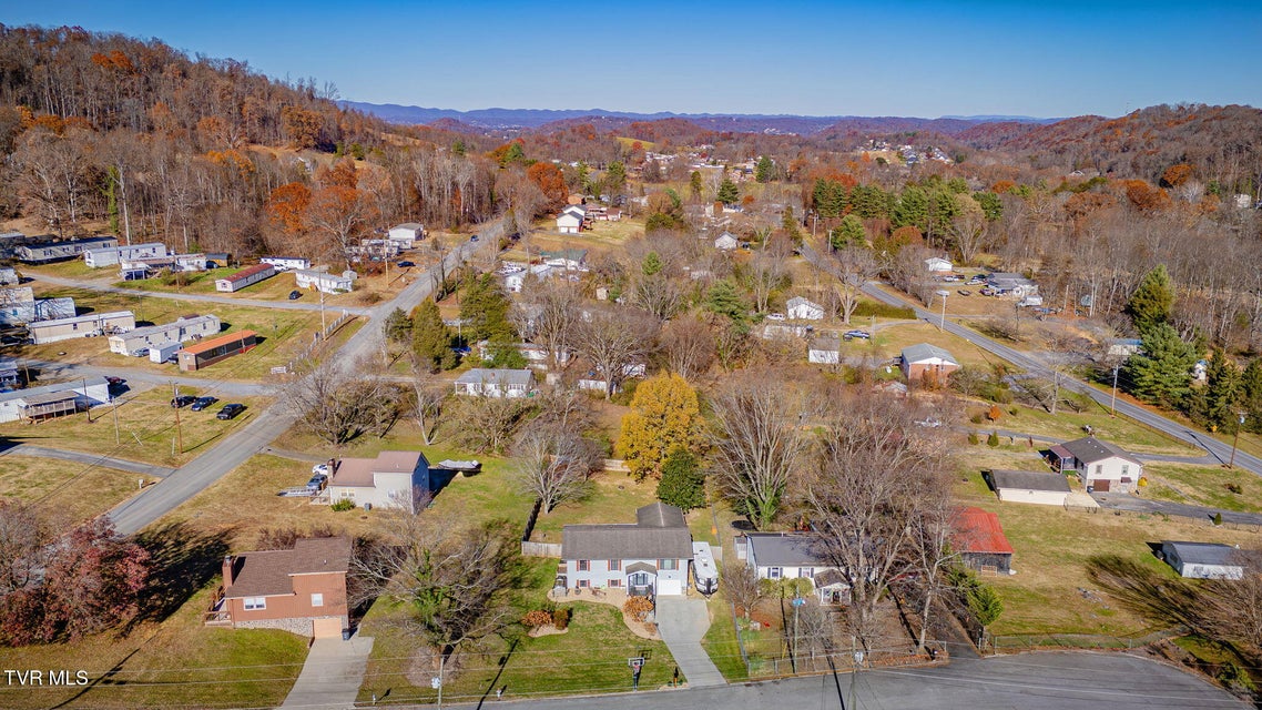 Photo #31: 107 Summerview Court