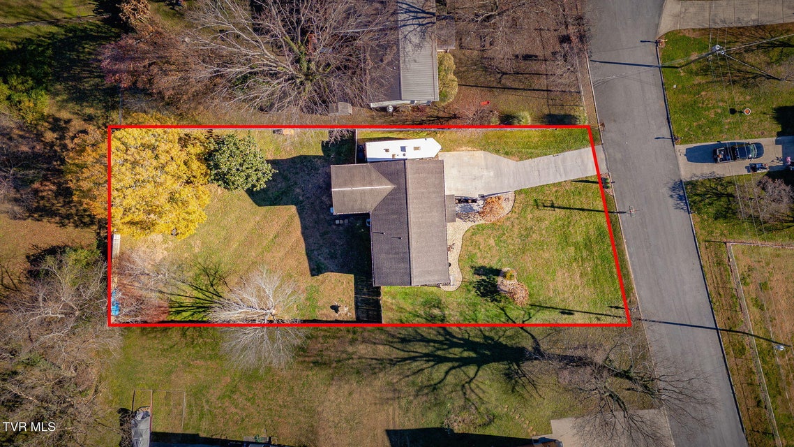 Photo #34: 107 Summerview Court