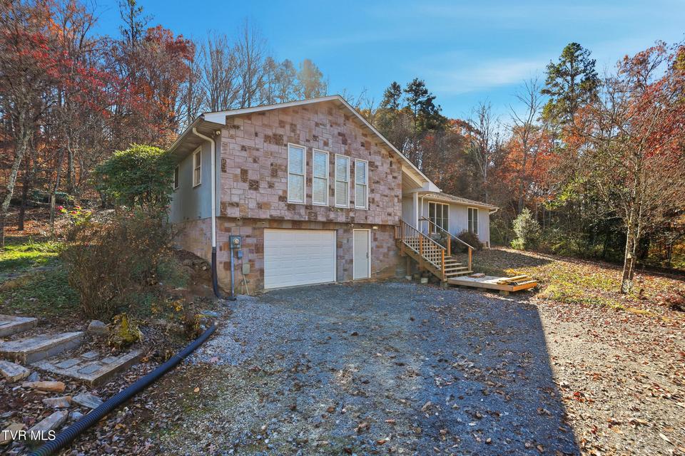 Photo #3: 947 French Mill Road