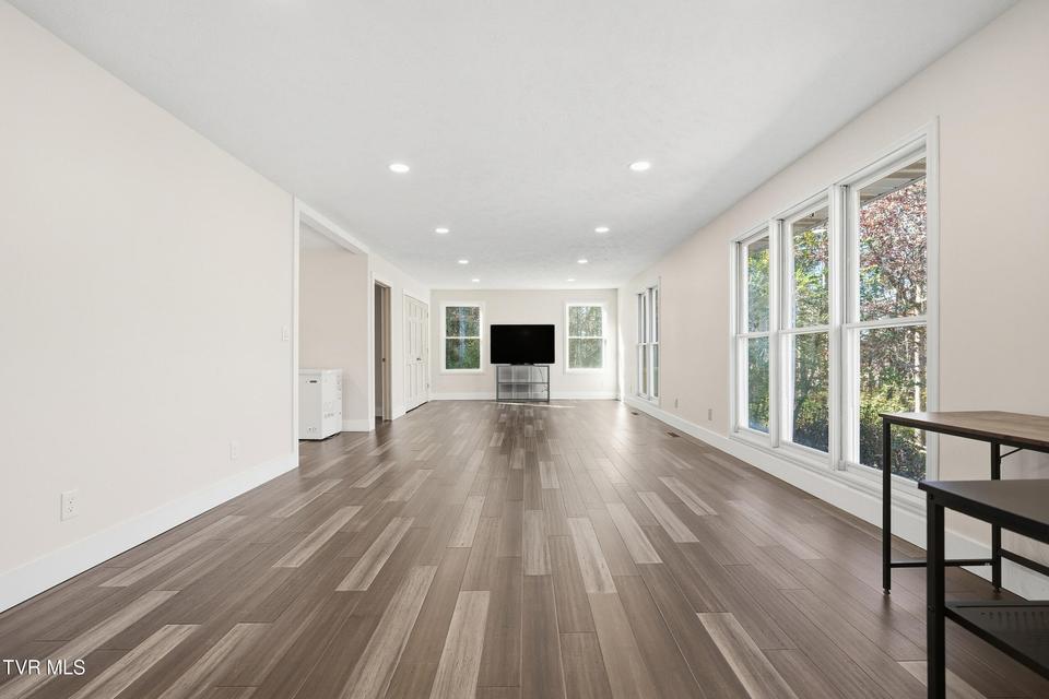 Photo #8: 947 French Mill Road