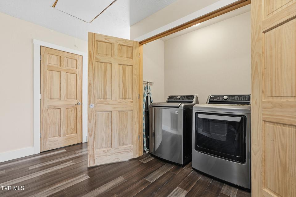 Photo #17: 947 French Mill Road