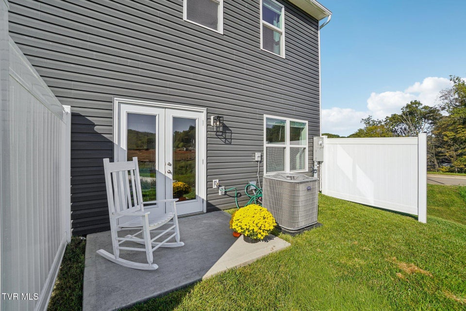 Photo #20: 1129 Wenna Way 