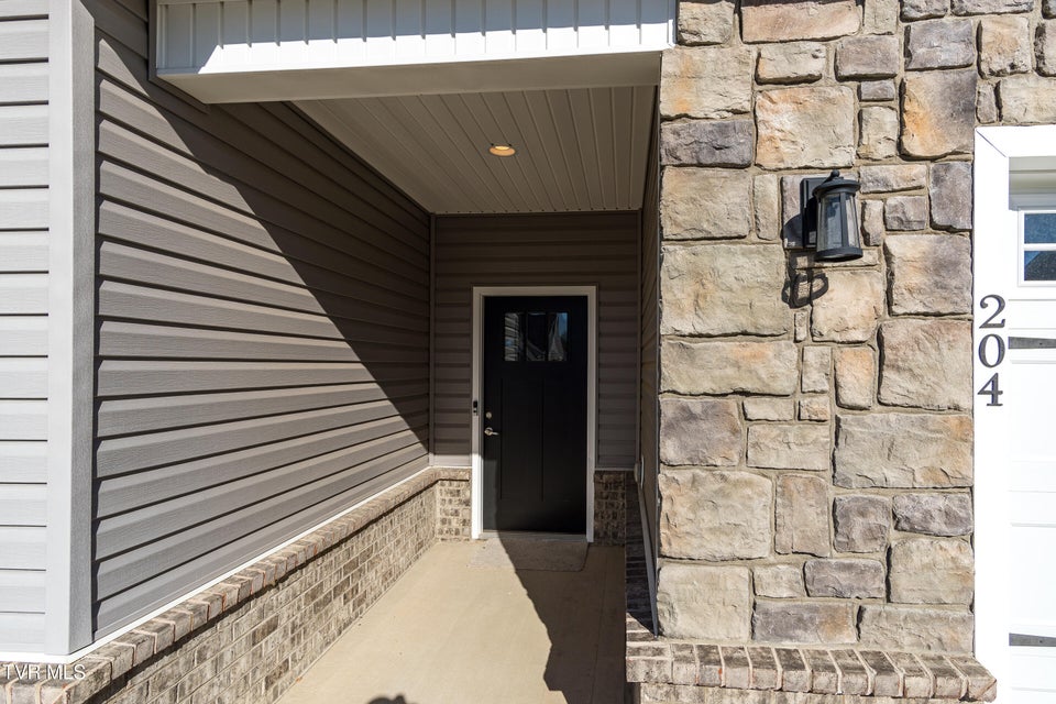 Photo #7: 204 Gunners Way 