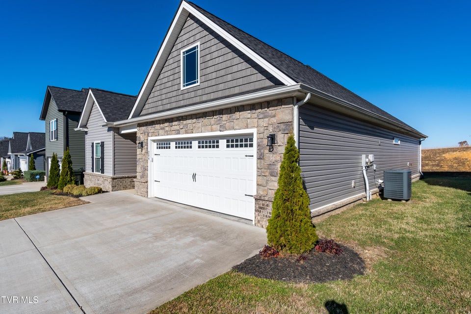 Photo #5: 204 Gunners Way 