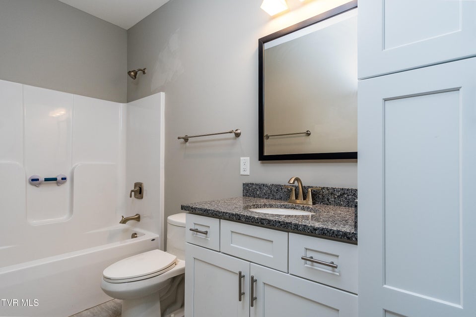 Photo #26: 204 Gunners Way 