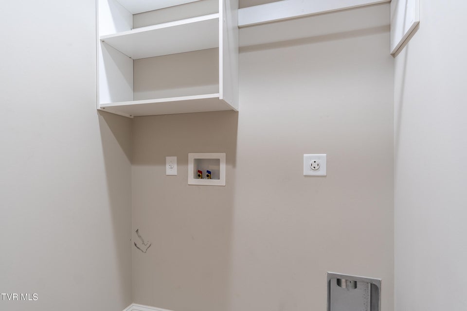 Photo #29: 204 Gunners Way 