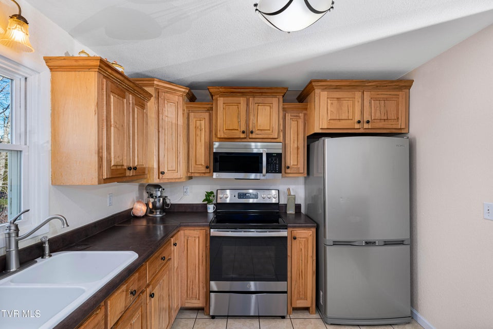 Photo #28: 626 Hospital Hill Road