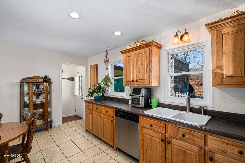 Photo #30: 626 Hospital Hill Road