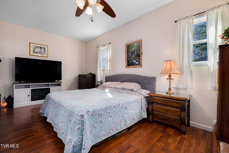 Photo #38: 626 Hospital Hill Road