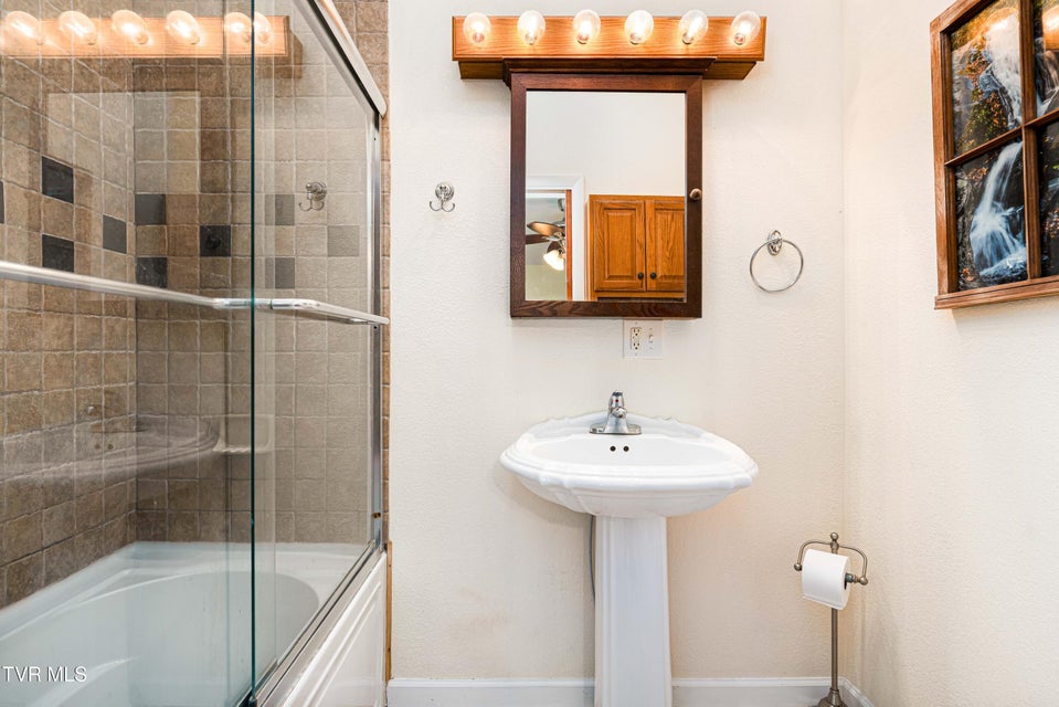 Photo #41: 626 Hospital Hill Road