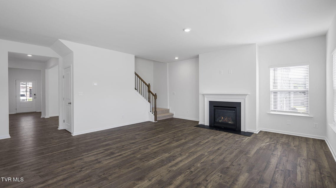 Photo #20: 575 Fieldcrest Road 