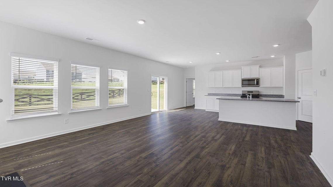 Photo #22: 575 Fieldcrest Road 