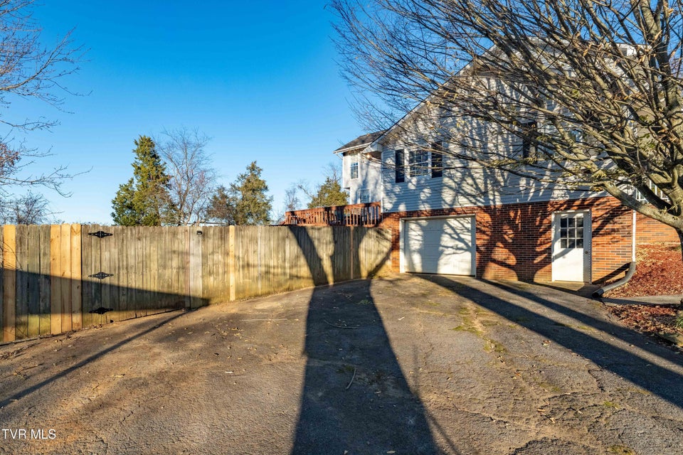 Photo #55: 245 Highland Hills Drive