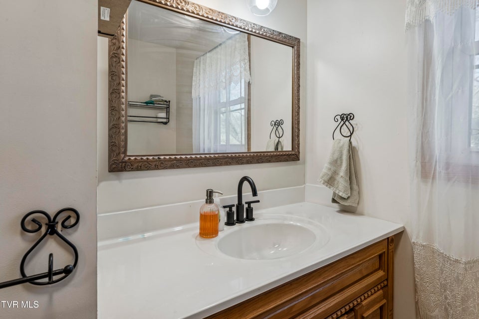 Photo #22: 4420 Cherokee Road