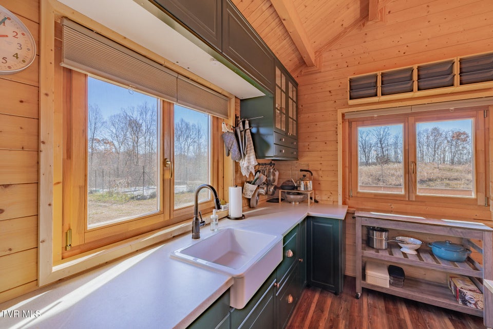 Photo #6: 642 Copper Ridge Road