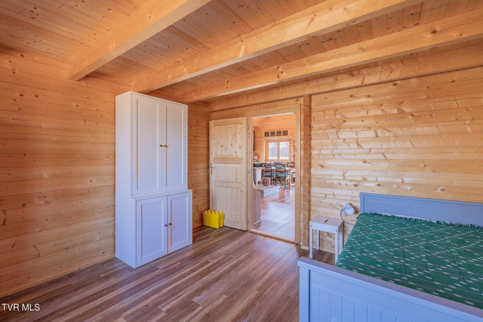 Photo #12: 642 Copper Ridge Road