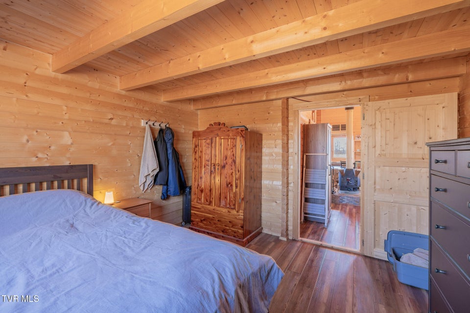 Photo #16: 642 Copper Ridge Road