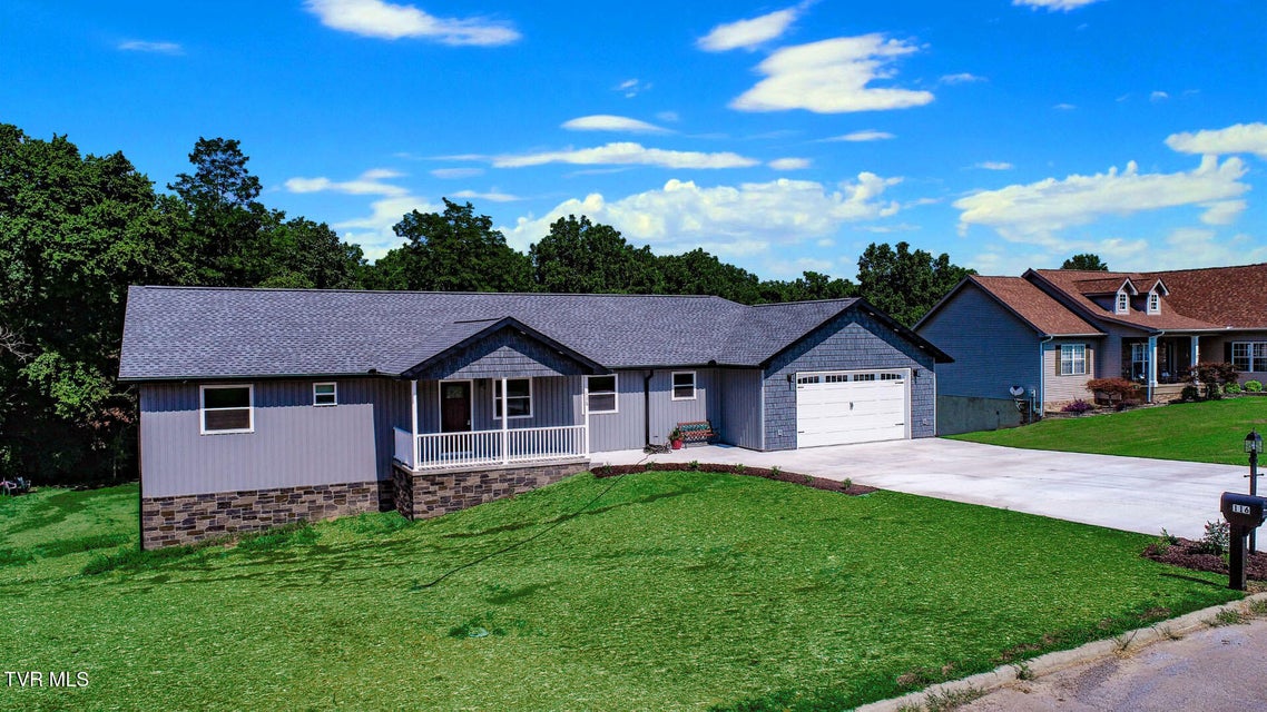 Photo #3: 116 Meadowood Dr 