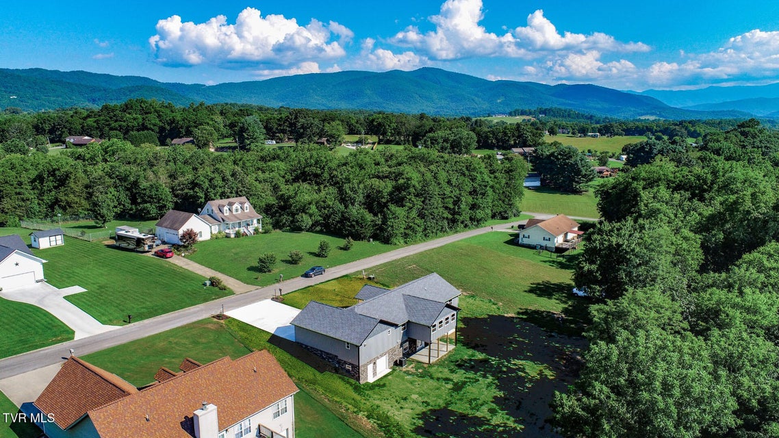 Photo #48: 116 Meadowood Dr 