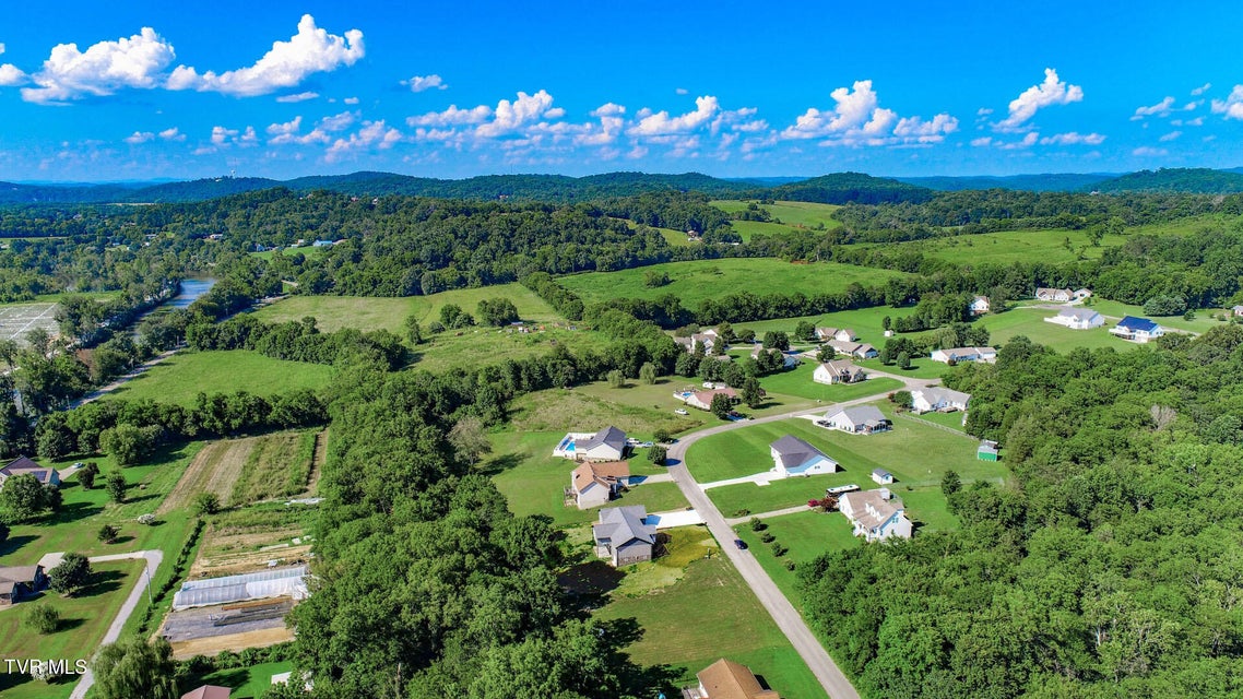 Photo #56: 116 Meadowood Dr 