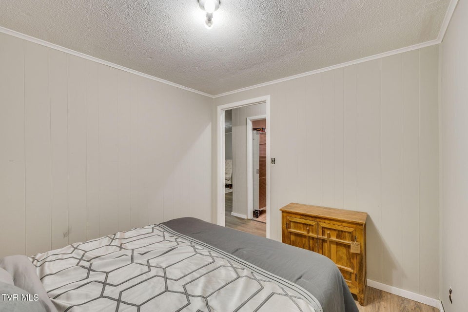 Photo #12: 132 &138 West Jackson Street