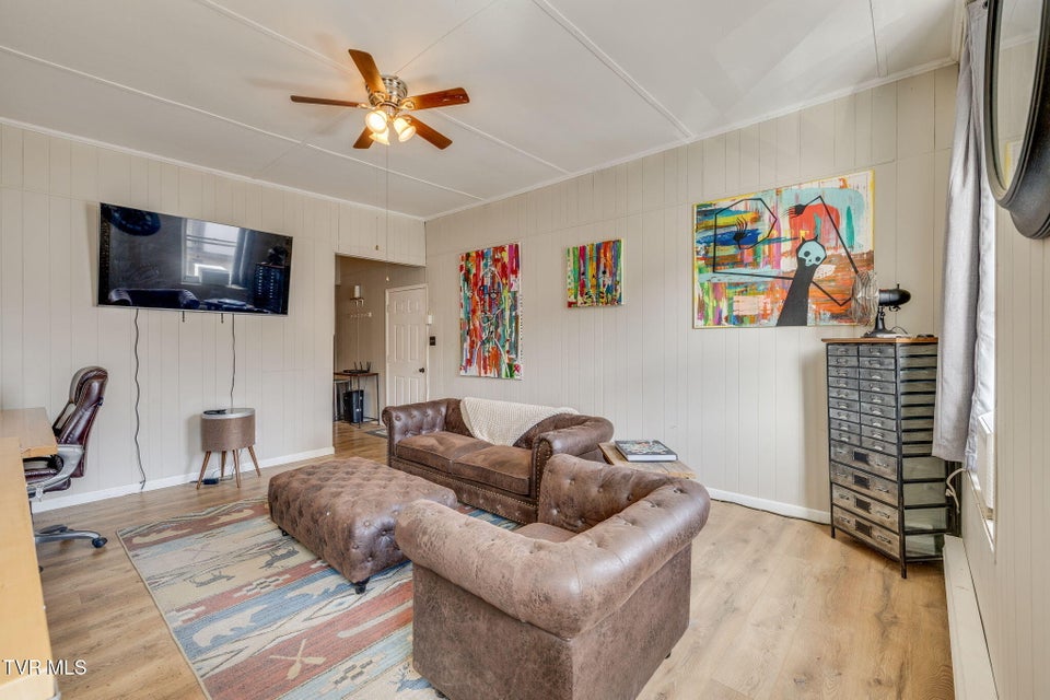 Photo #18: 132 &138 West Jackson Street