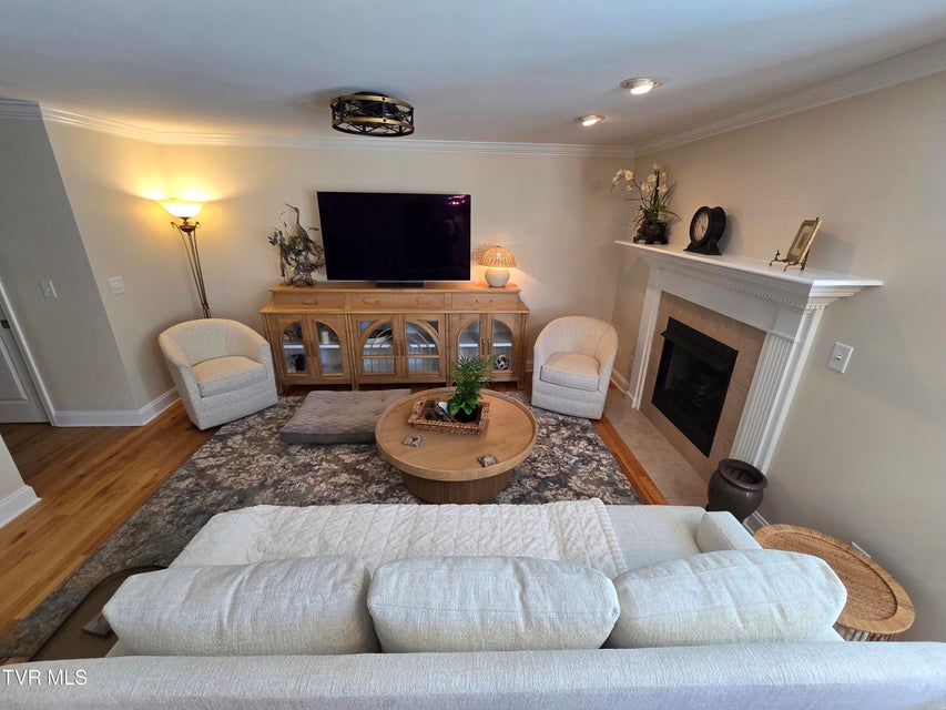 Photo #5: 404 Mountain View Road