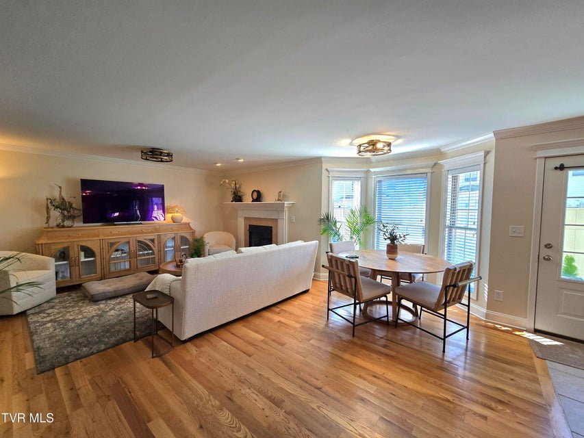 Photo #8: 404 Mountain View Road