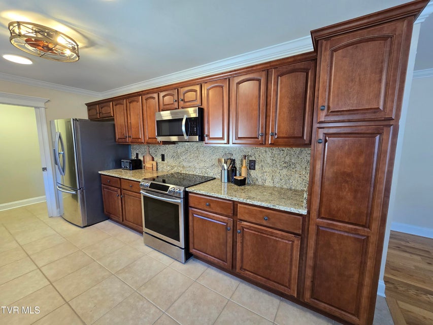 Photo #12: 404 Mountain View Road