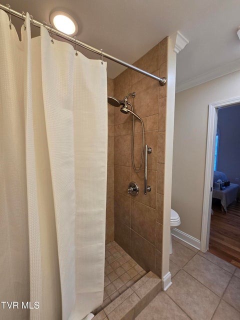 Photo #23: 404 Mountain View Road