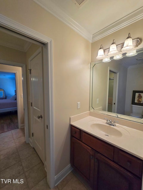 Photo #31: 404 Mountain View Road