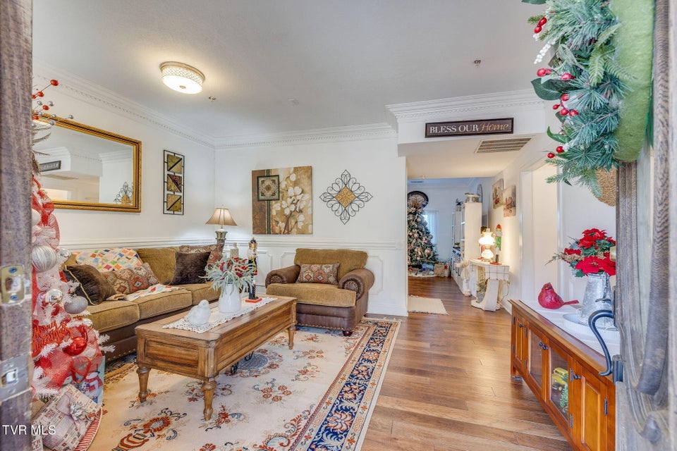 Photo #7: 1404 Van Oaks Drive