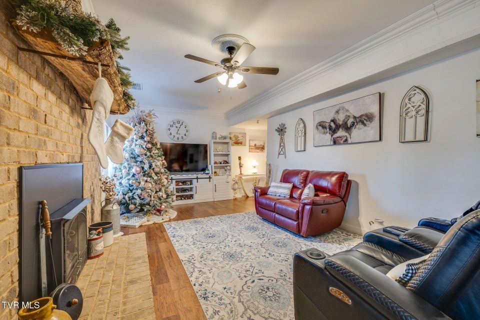 Photo #11: 1404 Van Oaks Drive