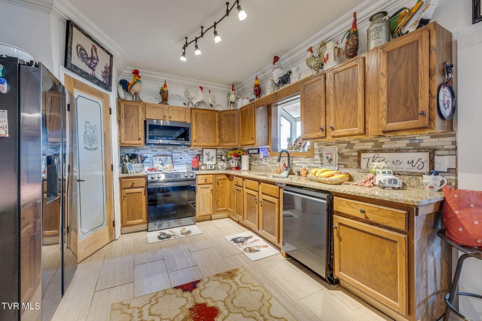 Photo #14: 1404 Van Oaks Drive