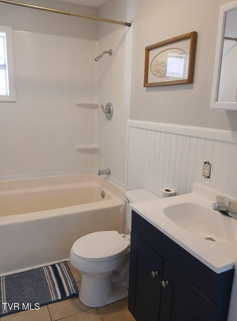 Photo #12: 136 Beaver Street