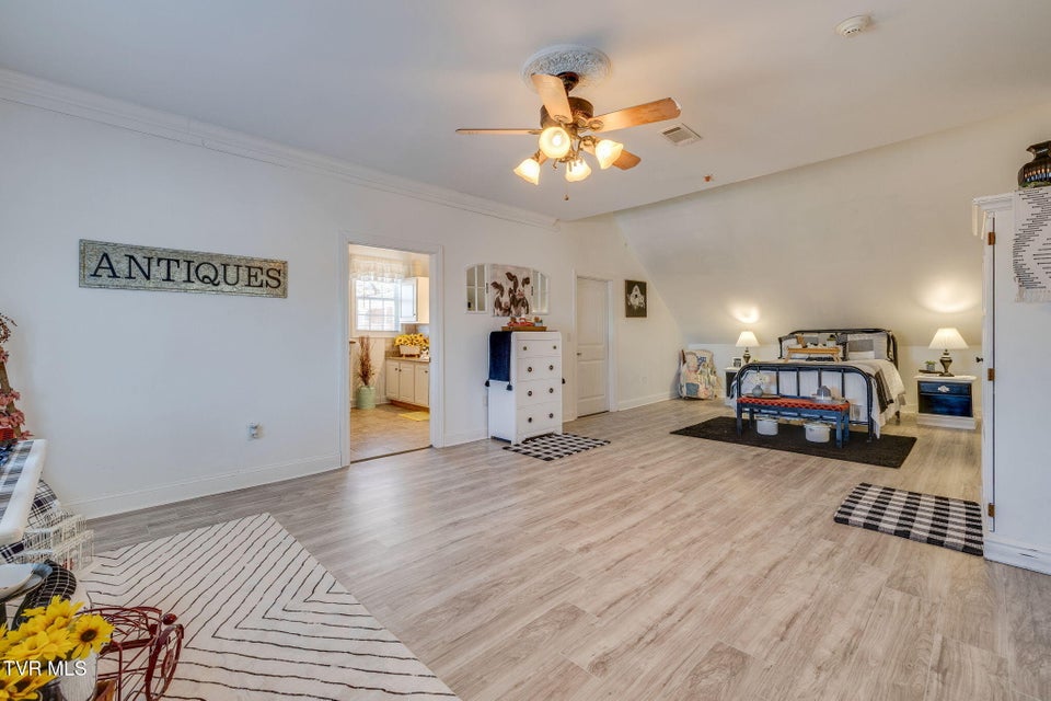 Photo #36: 1404 Van Oaks Drive