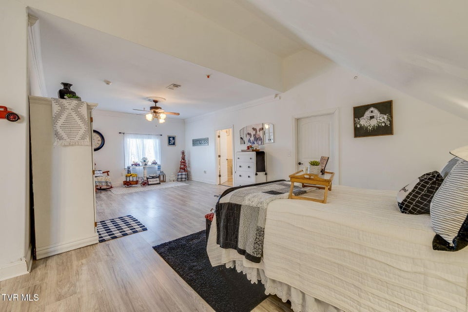 Photo #39: 1404 Van Oaks Drive