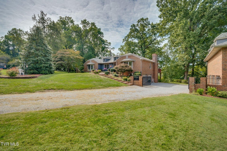 Photo #2: 137 River Road