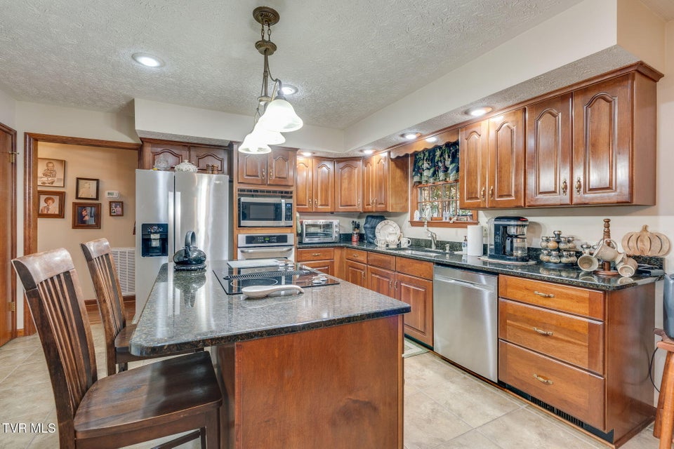 Photo #16: 137 River Road