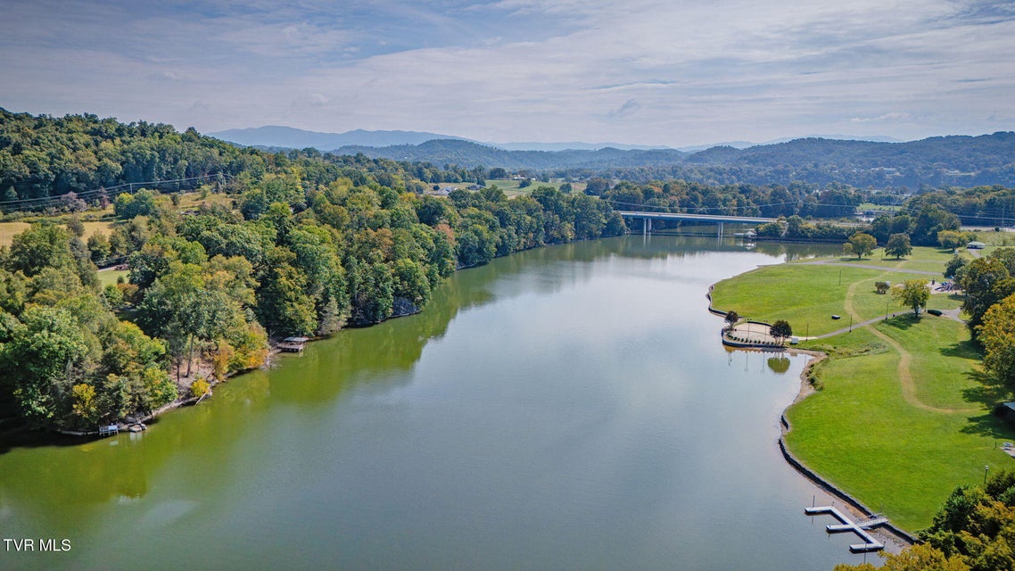 Photo #53: 137 River Road