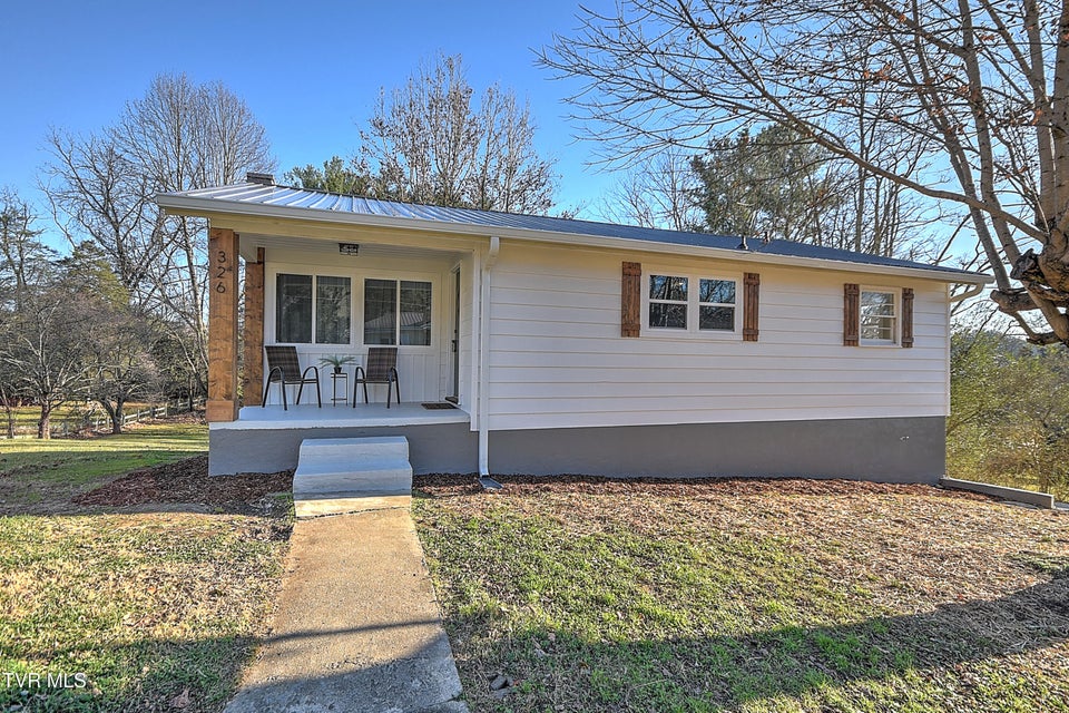 Photo #3: 326 Walnut Trail