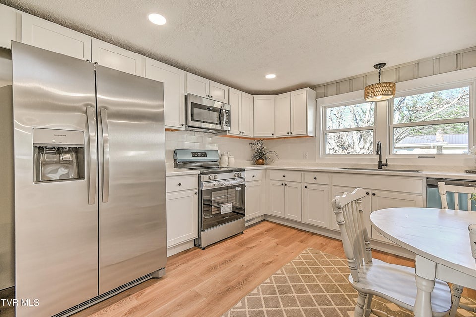 Photo #18: 326 Walnut Trail