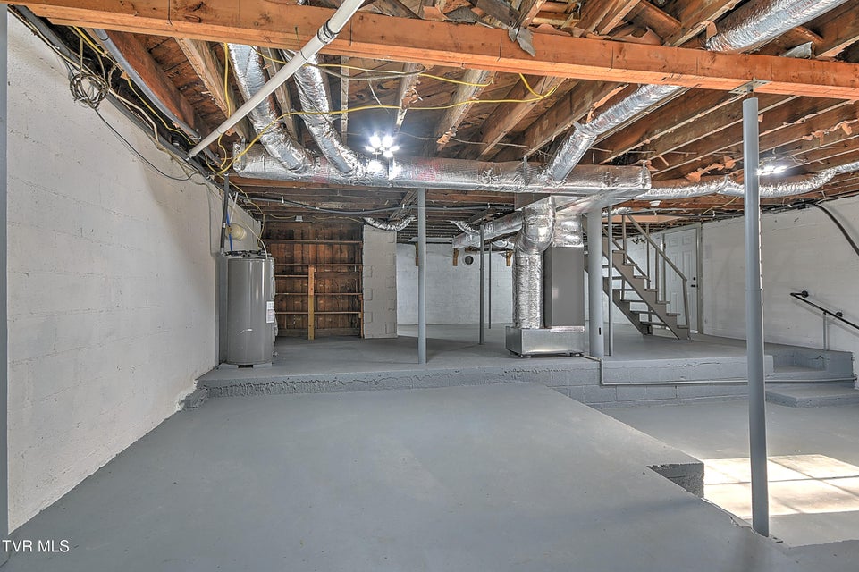 Photo #32: 326 Walnut Trail