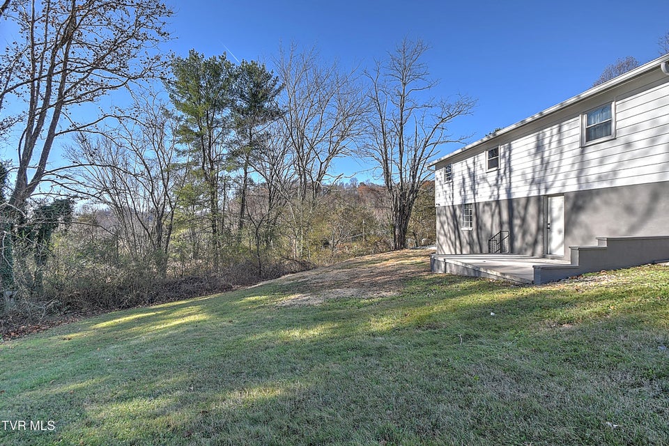 Photo #34: 326 Walnut Trail