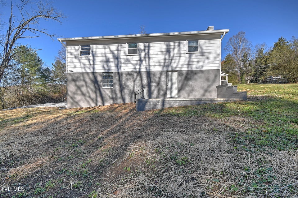 Photo #36: 326 Walnut Trail