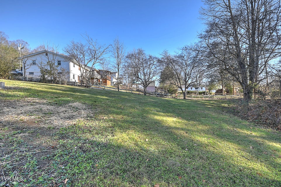 Photo #37: 326 Walnut Trail