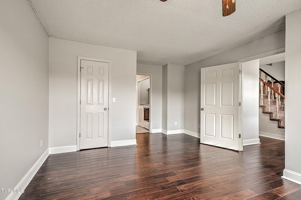 Photo #27: 1017 Harmony Road