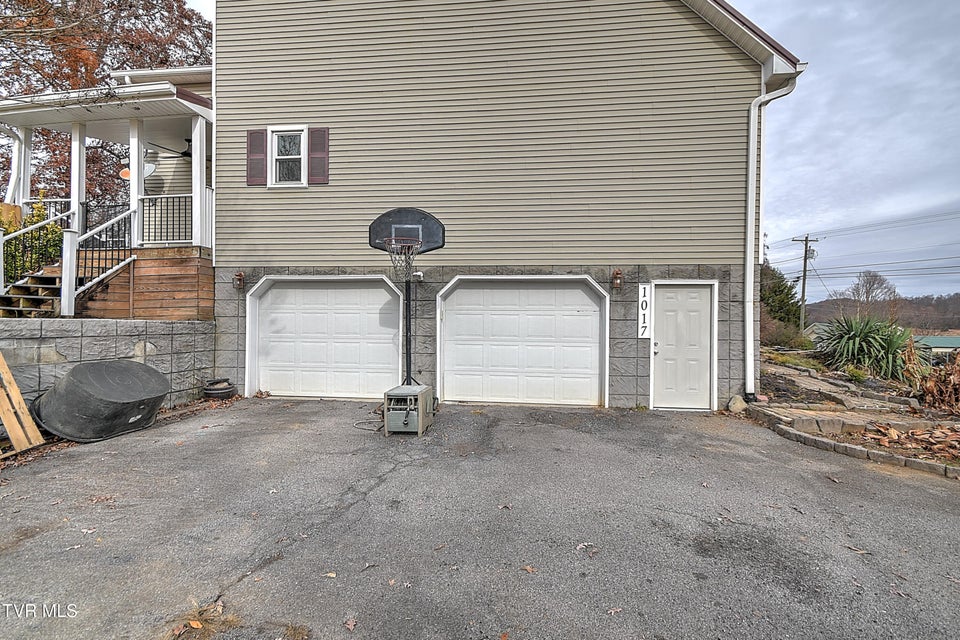 Photo #71: 1017 Harmony Road