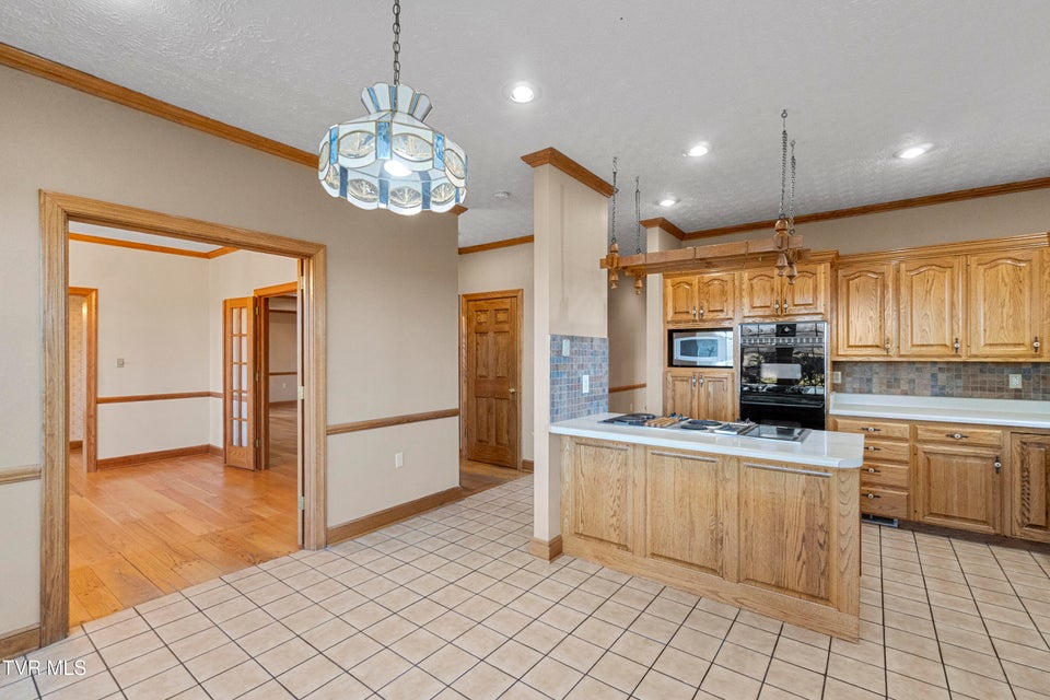 Photo #29: 600 Chuckey Pike