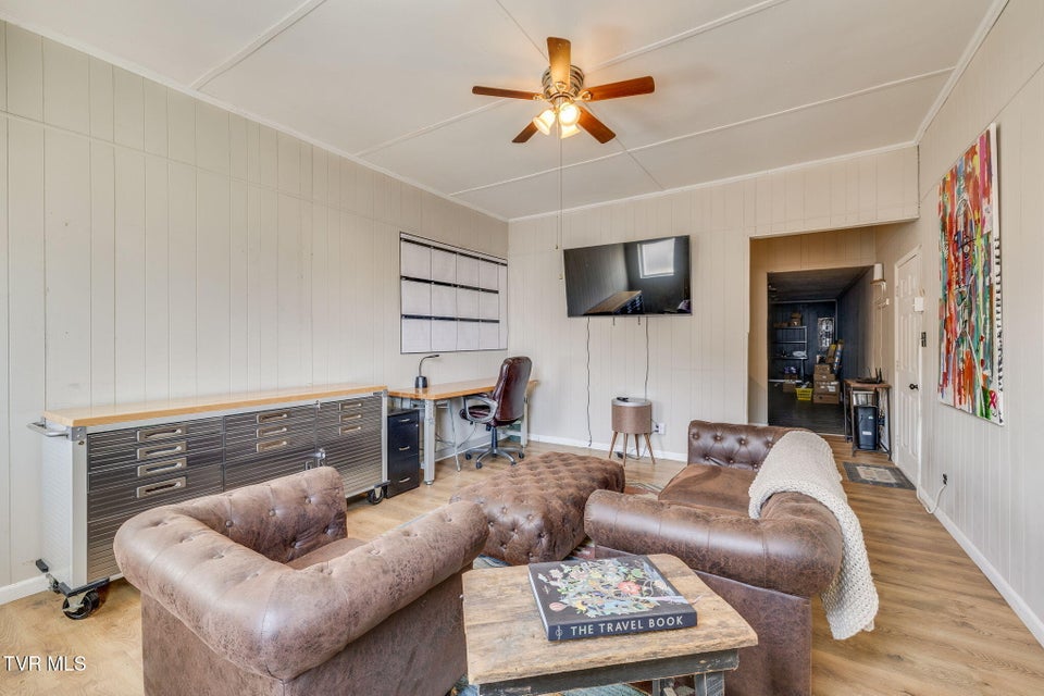 Photo #15: 138 West Jackson Street